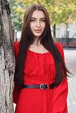 Alla , 22 years old – black hair,  green eyes from Brasov, Romania - Photo 1856555