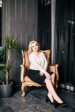 Victoria , 42 years old – blonde hair,  green eyes from Cherkasy, Ukraine - Photo 1129501