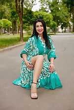 Inna , 40 years old – black hair,  blue eyes from Vinnytsia, Ukraine - Photo 1852703