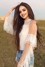 Yana , 28 years old – brunette hair,  brown eyes from Kishinev, Moldova - Photo 1380279
