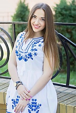 Anna , 34 years old – light brown hair,  green eyes from Poltava, Ukraine - Photo 1248779