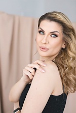 Lyuba , 43 years old – blonde hair,  green eyes from Miami, United States - Photo 1751653