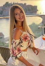 Karyna , 28 years old – blonde hair,  grey eyes from Kiev, Ukraine - Photo 1290056