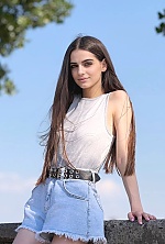 Maria , 22 years old – light brown hair,  brown eyes from Kremenchug, Ukraine - Photo 1946691