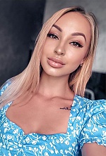 Veronika , 30 years old – blonde hair,  brown eyes from San Diego, United States - Photo 1289855