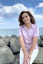 Irina , 59 years old – light brown hair,  green eyes from Odessa, Ukraine - Photo 1306335