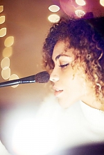 Nina , 28 years old – light brown hair,  black eyes from Nikopol, Ukraine - Photo 294616