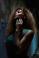 Nina , 28 years old – light brown hair,  black eyes from Nikopol, Ukraine - Photo 294620