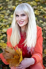 Tatiana , 57 years old – blonde hair,  brown eyes from Poltava, Ukraine - Photo 1371071