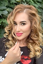 Yuliia , 41 years old – light brown hair,  brown eyes from Kiev, Ukraine - Photo 1397151