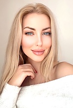 Victoria , 43 years old – blonde hair,  green eyes from Bar, Montenegro - Photo 1887951