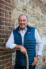 Gorgeous Archie, 68 years old from Australia | ID: 1595157