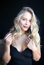 Irina , 30 years old – light brown hair,  green eyes from Kiev, Ukraine - Photo 1435263