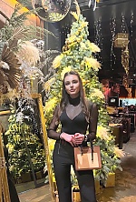 Alina , 23 years old – black hair,  blue eyes from Kiev, Ukraine - Photo 1995252