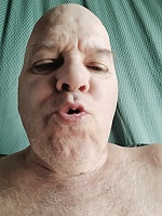 Troye , 61 years old –  hair,   eyes from Vancouver, United States - Photo 1476947