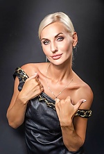 Anna , 38 years old – blonde hair,  green eyes from Kiev, Ukraine - Photo 1841833