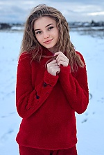 Diana , 21 years old – brunette hair,  brown eyes from Cherkasy, Ukraine - Photo 1994356