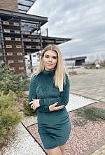 Tetiana , 22 years old – light brown hair,  brown eyes from Cherkassy, Ukraine - Photo 1784275