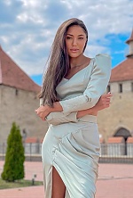 Vladislava , 29 years old – black hair,  brown eyes from Chisinau, Moldova - Photo 1478624