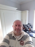 Chris , 60 years old –  hair,   eyes from Leeds, England - Photo 1648970