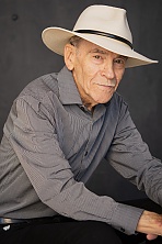 Frank Morrison , 80 years old –  hair,   eyes from Toronto, Canada - Photo 1559208