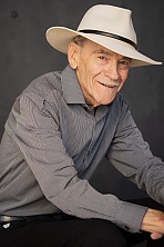 Frank Morrison , 80 years old –  hair,   eyes from Toronto, Canada - Photo 1559243
