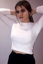 Anya , 23 years old – brunette hair,  brown eyes from Kiev, Ukraine - Photo 1573773