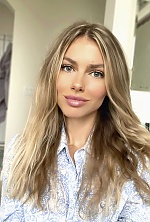 Iryna , 31 years old – blonde hair,  blue eyes from San Francisco, United States - Photo 1584528