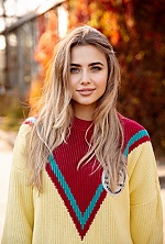 Julia , 30 years old – blonde hair,  grey eyes from Kyiv, Ukraine - Photo 1585563