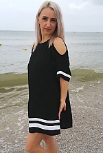 Irina , 45 years old – blonde hair,  brown eyes from Volnyansk, Ukraine - Photo 1631597