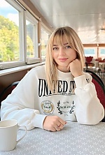 Oksana , 37 years old – blonde hair,  grey eyes from Berlin, Germany - Photo 1910526