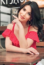 Anna , 40 years old – black hair,  brown eyes from Donetsk, Ukraine - Photo 1635761