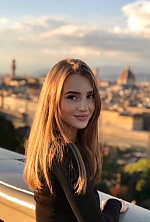 Yana , 28 years old – light brown hair,  brown eyes from Lviv, Ukraine - Photo 1637733