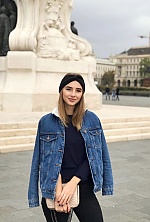 Yana , 28 years old – light brown hair,  brown eyes from Lviv, Ukraine - Photo 1637724