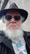 BADSANTA , 68 years old –  hair,   eyes from Atlantic City, United States - Photo 1637820