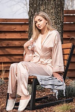 Polina , 21 years old – blonde hair,  green eyes from Rivne, Ukraine - Photo 1908426