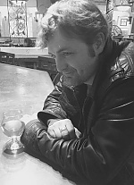 Gorgeous AKSWAN, 51 years old from United States | ID: 2084735