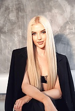 Lana , 22 years old – blonde hair,  blue eyes from Miami, United States - Photo 1916723