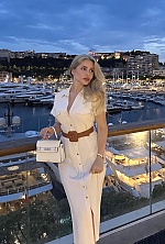 Anna , 21 years old – blonde hair,  blue eyes from Toronto, Canada - Photo 1999193