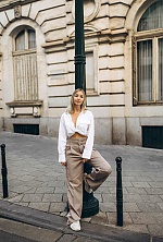 Mariia , 37 years old – blonde hair,  grey eyes from Brussels, Belgium - Photo 1681712