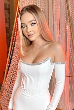 Daria , 24 years old – blonde hair,  green eyes from Almaty, Kazakhstan - Photo 1879353