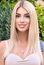 Irina , 38 years old – blonde hair,  brown eyes from Miami, United States - Photo 1807820