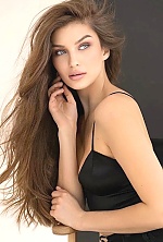 Lia , 29 years old – light brown hair,  green eyes from Harbin, China - Photo 1694901