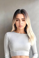 Alexandra , 25 years old – blonde hair,  brown eyes from Chisinau, Moldova - Photo 1702259