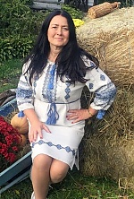 Lily , 53 years old – brunette hair,  brown eyes from Kyiv, Ukraine - Photo 1747712