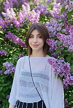 Alina , 21 years old – light brown hair,  brown eyes from Cherkasy, Ukraine - Photo 2041968