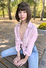Alina , 20 years old – light brown hair,  brown eyes from Cherkasy, Ukraine - Photo 1855285