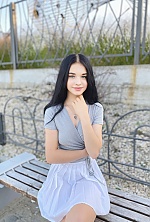 Anna , 19 years old – black hair,  blue eyes from Cherkassy, Ukraine - Photo 1727596