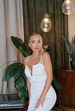 Elena , 45 years old – blonde hair,  green eyes from Los Angeles, United States - Photo 1731897