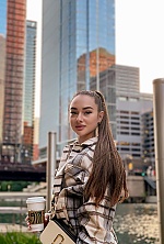 Kristina , 24 years old – light brown hair,  blue eyes from Chicago, United States - Photo 1738495